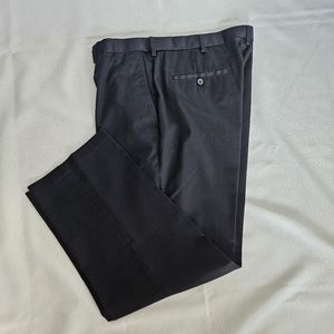 Men's Haggar No-iron pants, BLACK, size 36" x 29"
